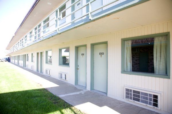 Travelers Lodge Beatrice Екстер'єр фото