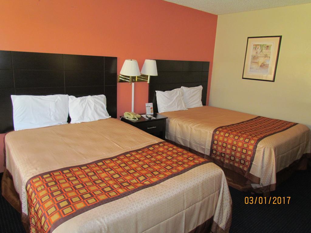 Travelers Lodge Beatrice Екстер'єр фото